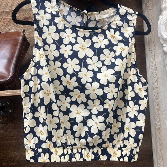 By Together Find Me Floral Set Tank & Shorts Size Large NWT - Picture 5 of 16